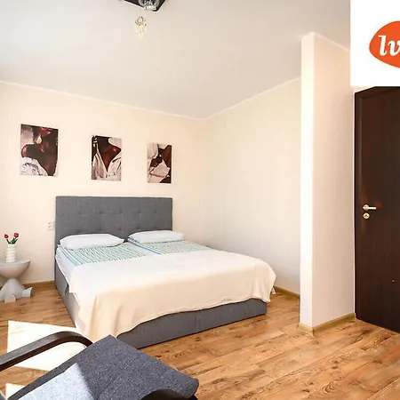Riverside - Pet Friendly * פארנו